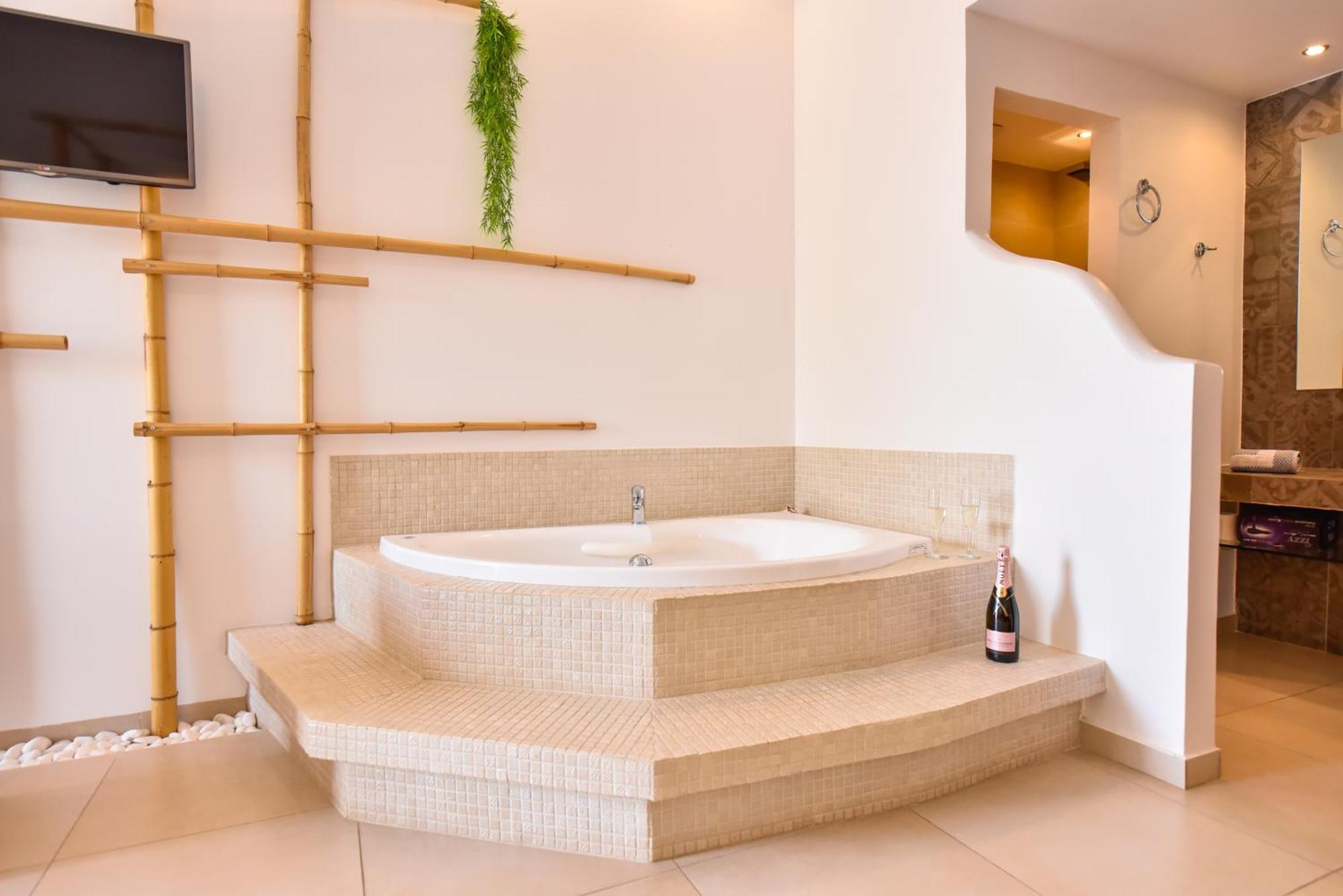 Queen Boutique Suites Mykonos Town Ruang foto