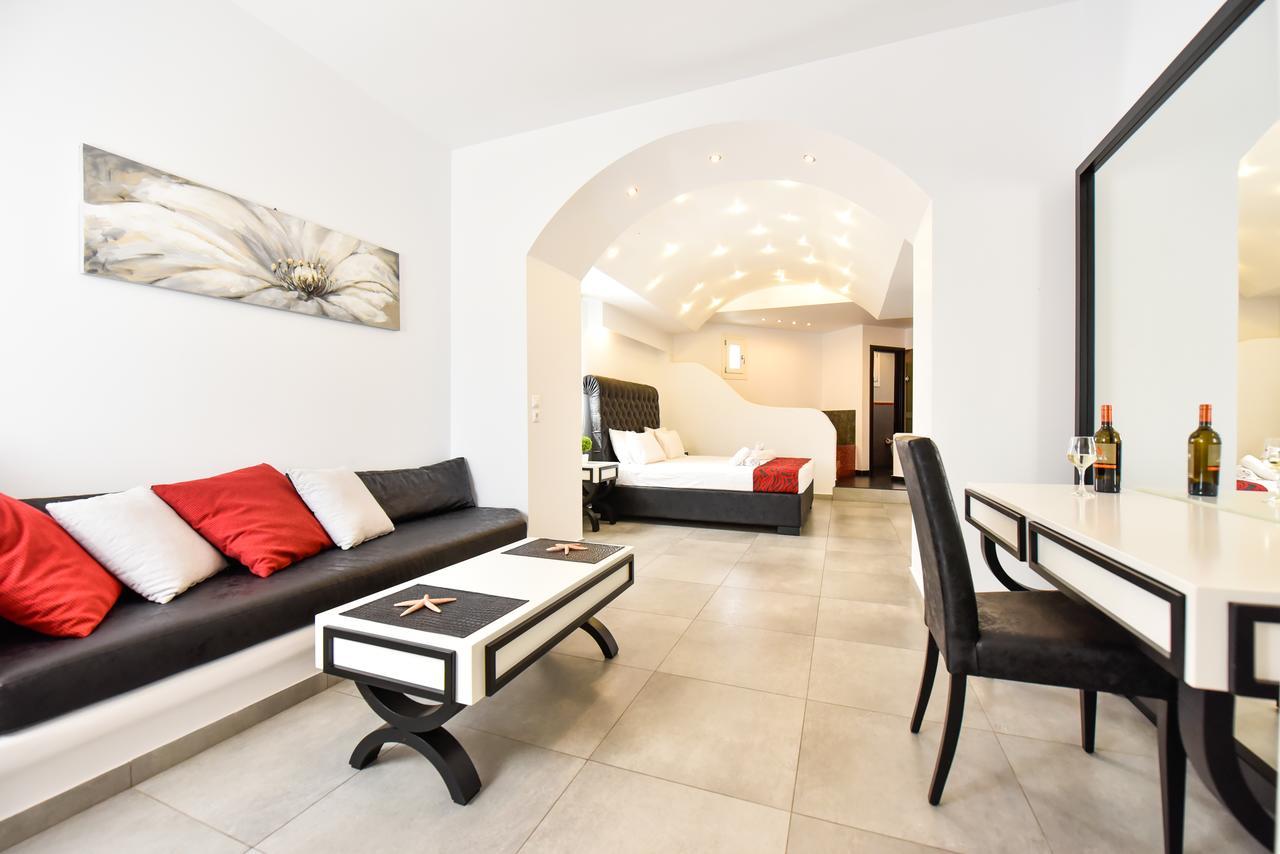 Queen Boutique Suites Mykonos Town Bagian luar foto